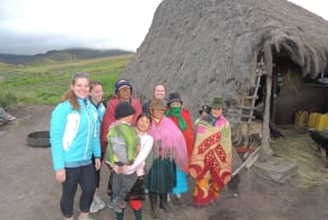 من كيتو: جولة خاصة إلى بحيرة كويلوتوا مع النقل والغداء