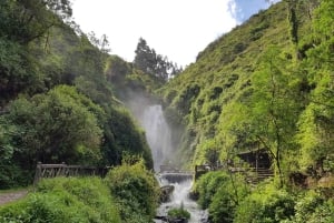 Из Кито в Отавало, Бискочо и водопад Пегуче