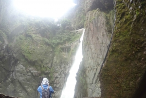 Desde Quito: Visita Guiada a las Cascadas de Baños de Agua Santa