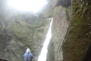 Från Quito: Guidad tur till vattenfallen i Baños de Agua Santa