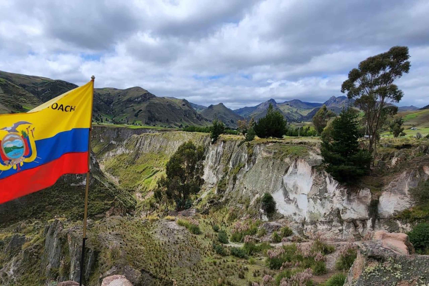 يوم كامل في Laguna Quilotoa: الطبيعة وثقافة الأنديز