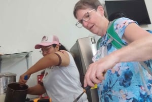 Guayaquil: excursão à fazenda de cacau com fabricação de chocolate e almoço