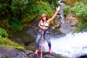 Guayaquil: Cloud Forest, Hiking & Canyoning Full Day Tour