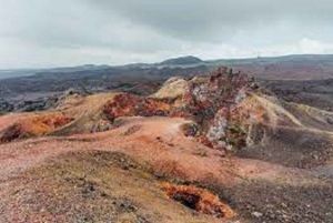Senderismo por el volcán Sierra Negra - Campos de lava del volcán Chico