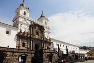 Centro histórico de Quito y la Mitad del Mundo