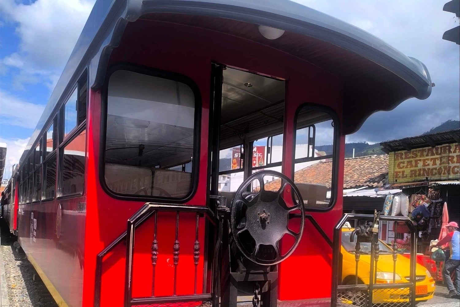 Ibarra: Historic Hill Hike, Train Ride, and Sorbet Tasting