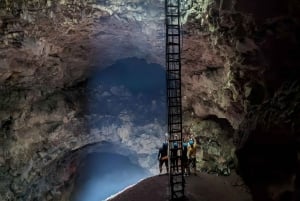 ISABELA'S HIGHLIGHT Rappel Trillizos Volcano & Sucre Caves Excursion