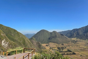 Mindo Cloud Forest Uccelli Farfalle cascate cioccolato...