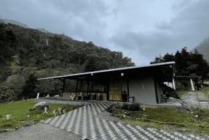 Near Papallacta: hiking in a private nature reserve + lunch