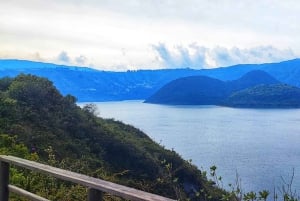 Shopping culturel à Otavalo