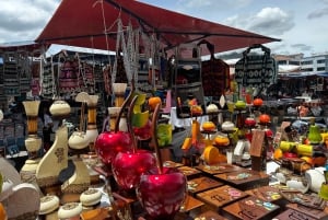 جولة نهارية في سوق أوتافالو، كويكوتشا من كيتو