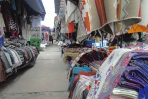 Otavalo Markt, Peguche, Cuicocha Tagestour ab Quito