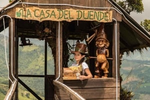 Pailon Del Diablo & Waterfalls Route + Mano de Dios + Tree House Ec.