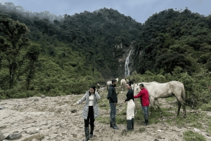 ينابيع المياه الساخنة في بابالاكتا والرحلات في محمية كويوجا مع خدمة النقل