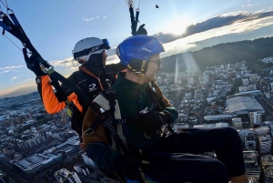 Parapente حول كيتو: مراقبة مدينة Parapente