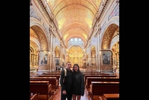 VISITE PRIVÉE ET EXCLUSIVE DE LA VILLE : Quito coloniale, téléphérique, Mitad del Mundo