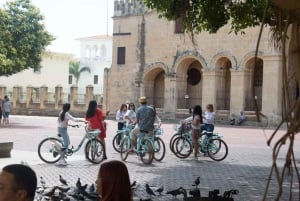Private: Santo Domingo: Colonial Zone Guided Bike Tour