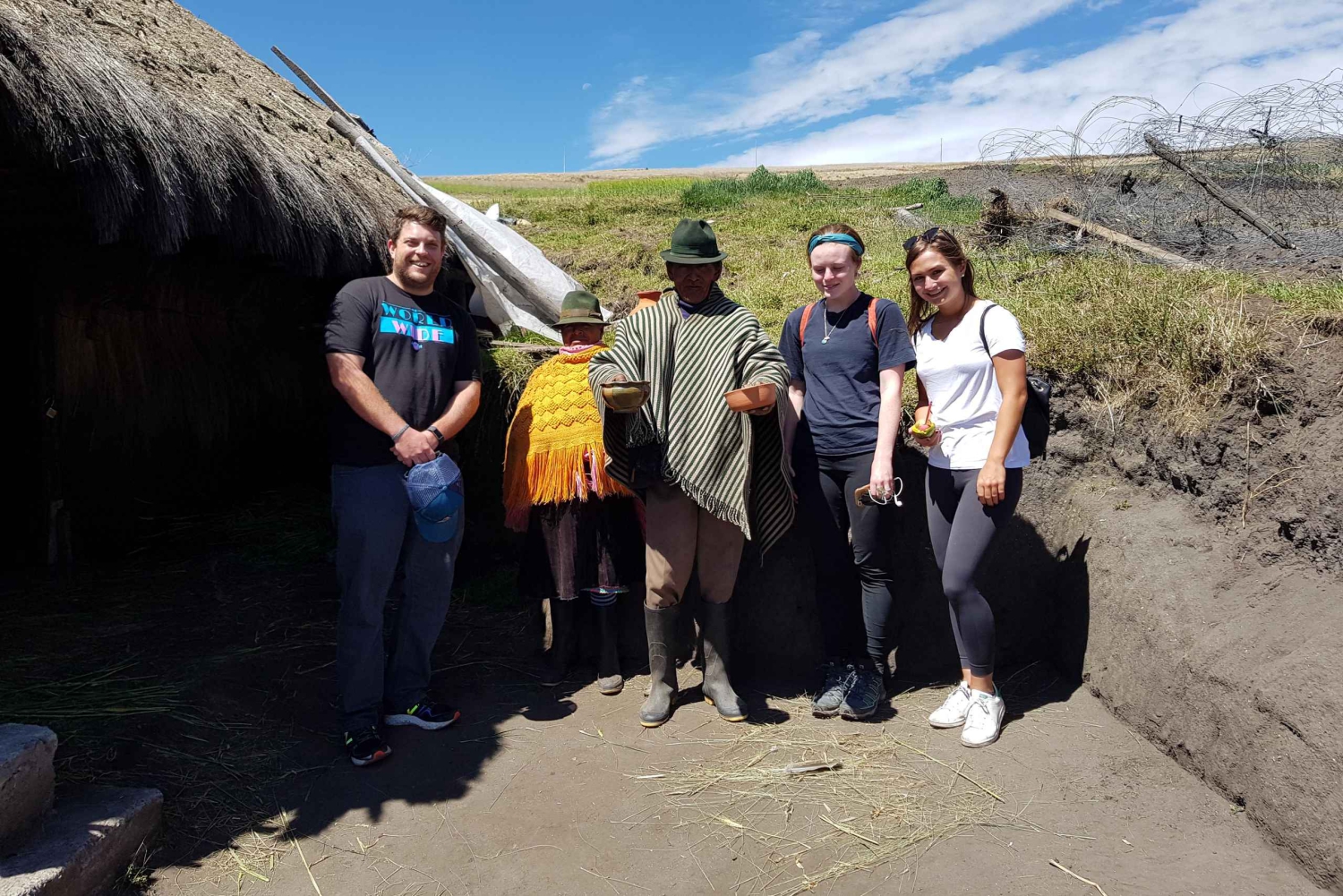 جولة كويلوتوا: 1 يوم في منظر طبيعي رائع من كيتو.