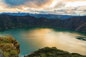 Quito: 2 or 3-Day Tour to Baños with Cotopaxi & Quilotoa