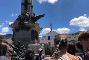 Quito: Tour a piedi di esplorazione culturale e gastronomica