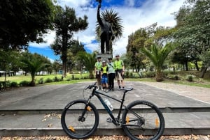 QUITO: un'intera giornata di tour in bicicletta, cibo, cultura e storia