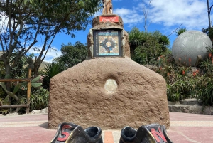 Quito: Agaveroute en Midden van de Wereld met proeverijen