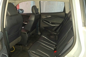 Quito: odbiór z lotniska i wizyta w środku świata