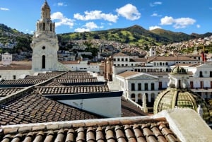 Quito: Airport Transfer and City Highlights Tour
