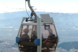 Quito: Köysirata-ajelu ja yksityinen kaupunkikierros