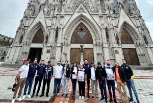 Quito: Tour de un día por lo más destacado de la ciudad y la línea ecuatorial