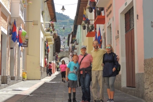 Quito: Atrakcje miasta z przewodnikiem - prywatna wycieczka z przewodnikiem i degustacja potraw