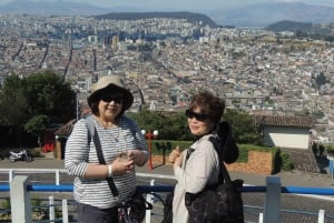 Quito: Atrakcje miasta z przewodnikiem - prywatna wycieczka z przewodnikiem i degustacja potraw