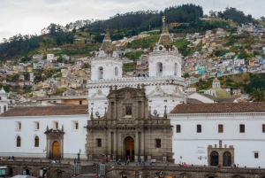 Linha da Cidade de Quito e Termas de Papallacta 2 Dias 1 Noite