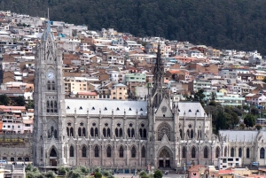 Linha da Cidade de Quito e Termas de Papallacta 2 Dias 1 Noite