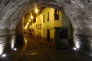 Quito: City Sightseeing Guided Night Walking Tour