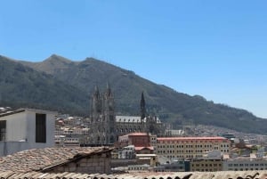 Quito Stadsrondleiding+Mitad del Mundo met Teleferico van de Stad