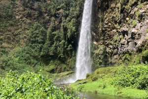 Quito: Condor Machay Waterfall Hike and Hacienda Visit