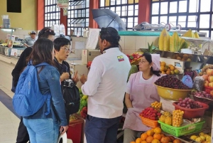 Quito: Clase de Cocina Ecuatoriana y Visita al Mercado Local