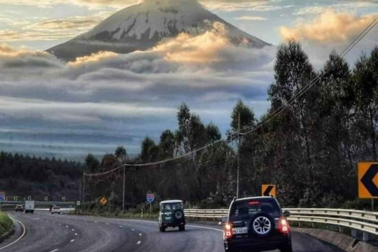 Quito : Visite de la lagune de Quilotoa, Cotopaxi et la lagune de Yambo, une journée complète