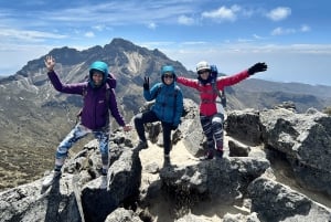 Quito: Hike to the Integral of Pichinchas