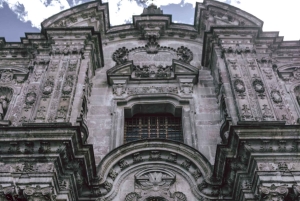 Centro histórico Quito: Sesión de fotos profesional en lugares emblemáticos