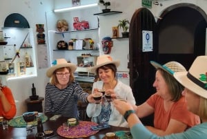 Quito: Tour Historisch Centrum, Cacao Experience, Monument Mitad del Mundo