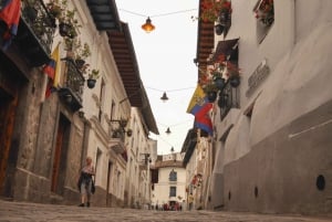 Quito: Historic Day and Night Tour