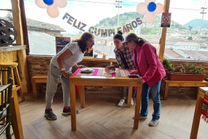 Quito: Llama. Escuela de Español en el centro Histórico.