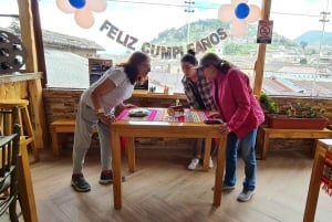 Quito: Llama. Escuela de Español en el centro Histórico.