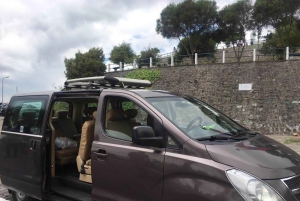 キト：マリスカルスクレ空港送迎