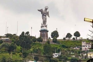 كيتو: وسط العالم، التلفريك وفيرجن ديل بانيسيلو