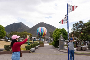 Quito-Mitad del Mundo: Monumento, MuseodelSol, Cráter Pululahua