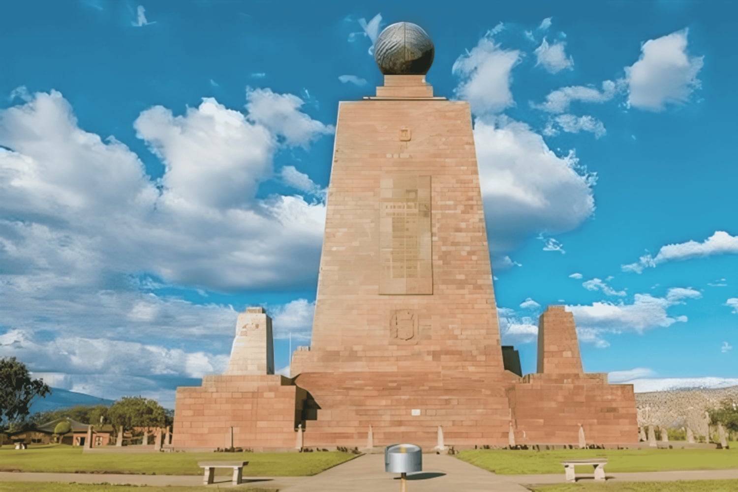 Quito : Must-see Sites Walking Tour With A Guide