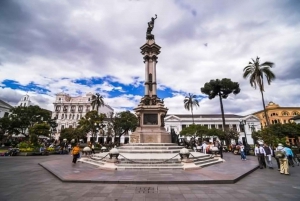 Quito: Must-see Sites Walking Tour With A Guide